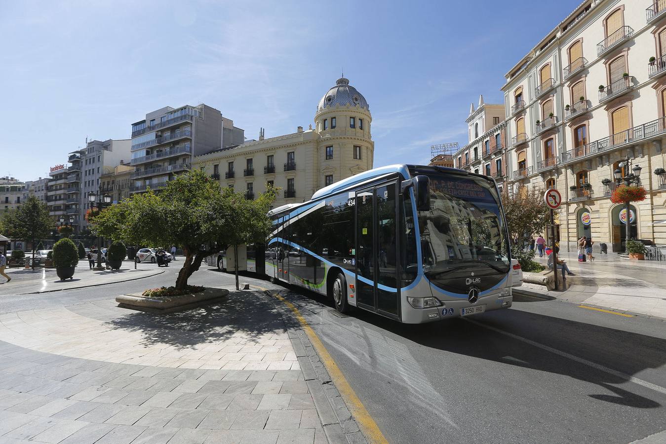 El autobús del futuro que revolucionó la capital