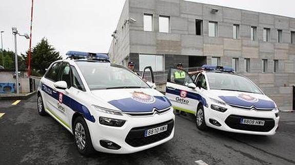 Detenida por pegar puñetazos y patadas en la cara a su novio y hacerle rodar por las escaleras