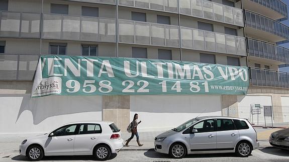 La diferencia de precio entre las VPO y las viviendas privadas no llega al 10%