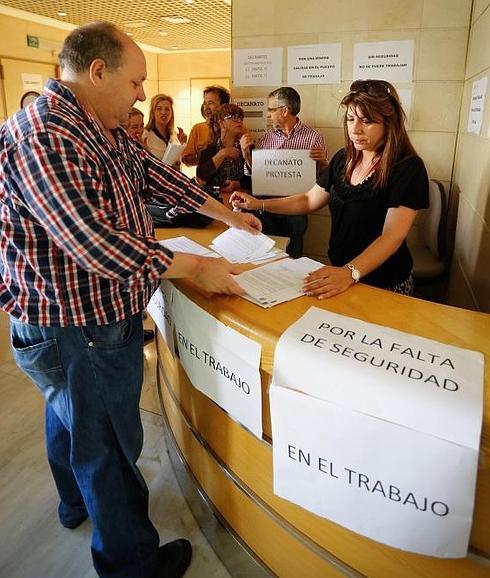 Trabajadores del decanato de los juzgados denuncian chispazos "insoportables"