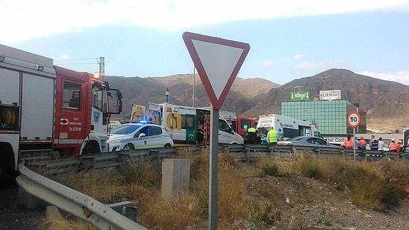 Colisión frontal en Aguadulce