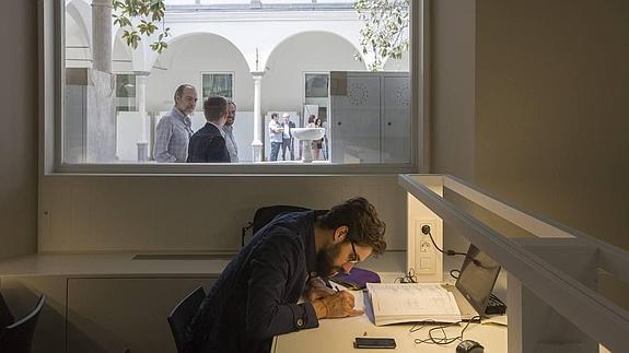 La Escuela de Arquitectura «debe ser un edificio más de la ciudad»