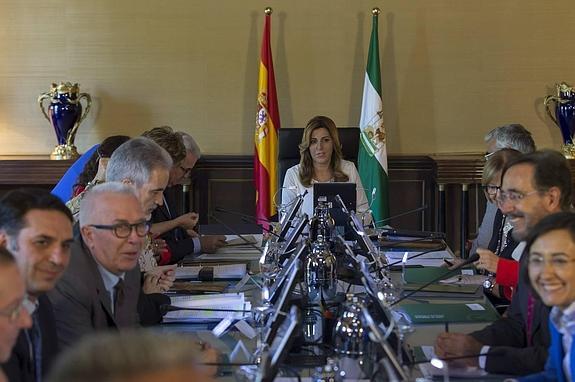 El Gobierno de Díaz se estrena hoy con medidas para paliar los desahucios