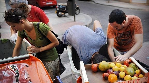 Ni una miga a la basura