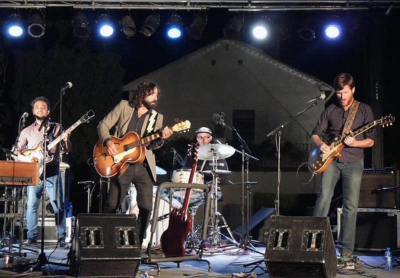 Julián Maeso nos llegó en formación estelar y bajo la luz de las estrellas