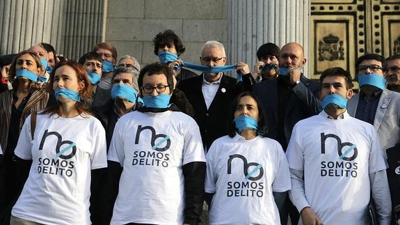 Cinco cosas que la 'Ley Mordaza' nos prohíbe hacer desde hoy