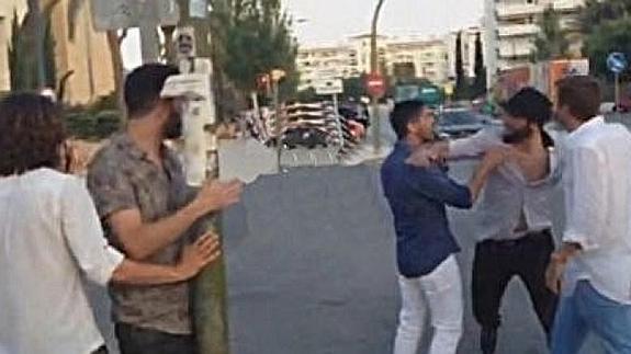 Higuaín se pelea a la salida de una discoteca en Ibiza: "Borra el vídeo o te arranco la cabeza"