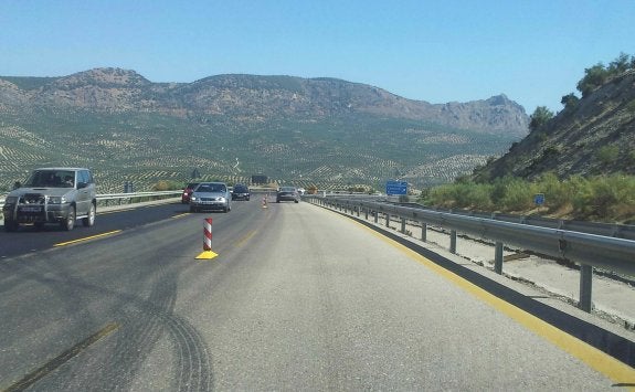 El Gobierno mantiene que el arreglo de la A-44 concluirá a finales de mes