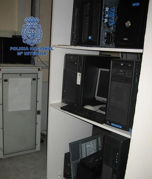 La denuncia de una congregación granadina de monjas lleva a la detención de 212 personas en Málaga