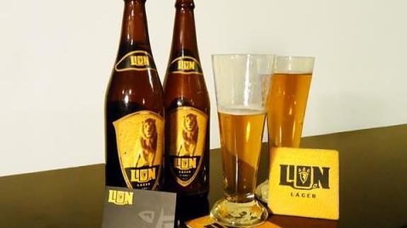 Una cerveza local de Zimbabue saca provecho de la muerte de 'Cecil'