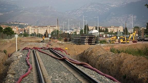 El AVE se lleva la mitad de los 380 millones de inversión del Estado en la provincia