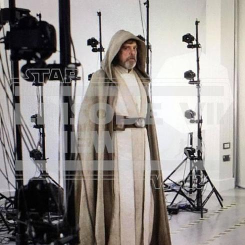 Filtrada la primera imagen de Luke Skywalker en la nueva película de 'Star Wars'
