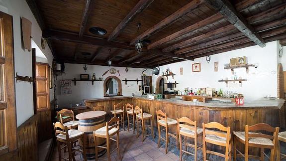 Dos almerienses estafan 200.000 euros a un empresario de la Alpujarra granadina