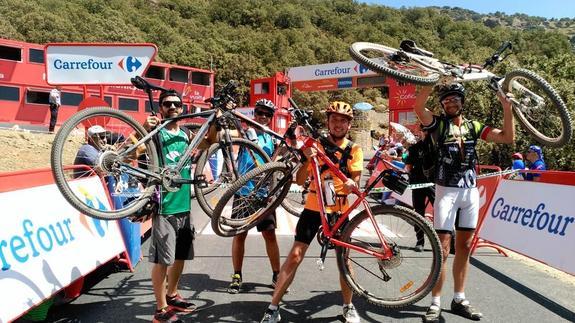 El asfalto que trajo la Vuelta