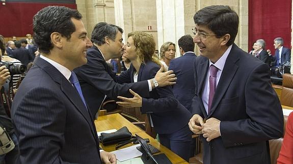 El Parlamento reabre con la comisión sobre los cursos como asunto candente
