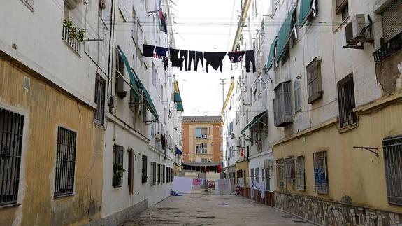 La Junta deja en el aire las ayudas para los barrios más pobres de la capital