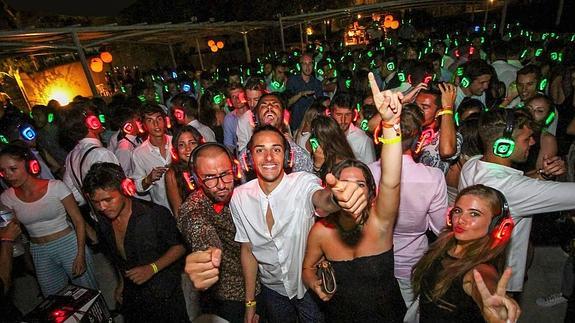 El silencio arrasa en la pista