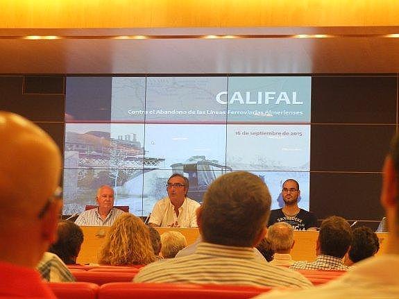 Califal se pone el objetivo de mantener la tensión por las carencias en ferrocarril