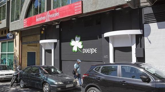 Denuncian la compra de una discoteca con un cheque sin fondos