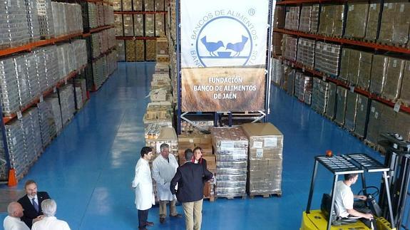 El Gobierno comienza la distribución de 767.000 kilos de alimentos para las familias necesitadas