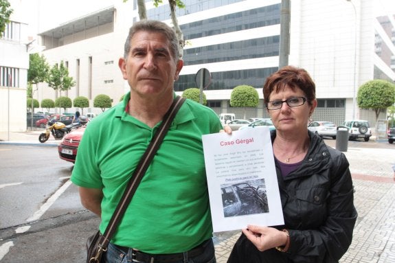 «Mi mujer y yo estamos destrozados tras esperar tantos años a que se haga justicia»