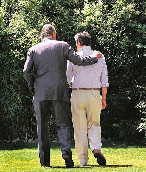 «Julio Iglesias me dio la idea de hacer la foto de espaldas»