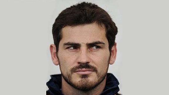 Iker Casillas estalla contra una aficionada que intentaba reírse de él
