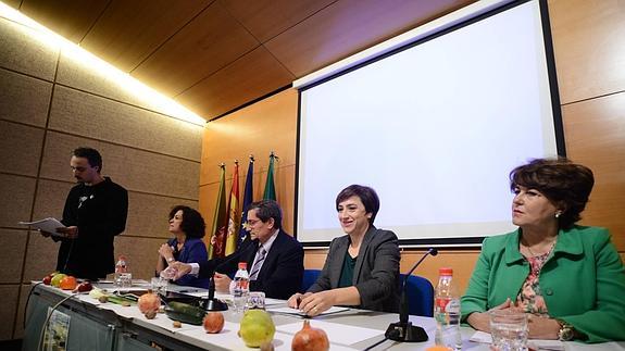 La defensa de la Vega se reivindica en las I Jornadas Federación Intervegas