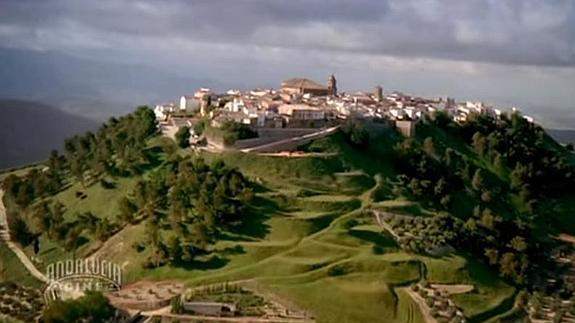 'Iznatoraf es de cine': un impresionante vídeo a vista de pájaro plasma toda su belleza