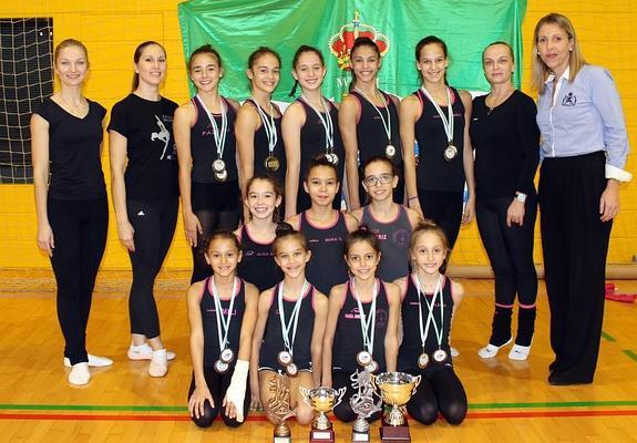 El Ayuntamiento de El Ejido recibe a las medallistas del Club de Gimnasia Rítmica