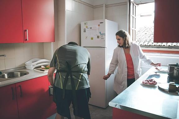 839 hombres sin techo