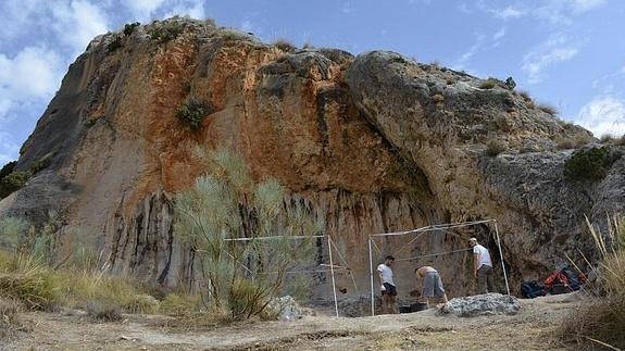 La Cueva de Bedmar, el único yacimiento de la época Neandertal dedicado a la talla de útiles