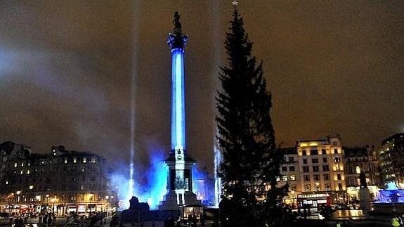 33.000 euros para convertir la Columna de Nelson de Trafalgar Square en un sable láser