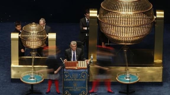 Sorteo Lotería de Navidad: Canjáyar y Albox, premiadas con dos décimos de un quinto