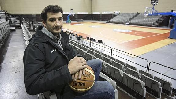 «Era un flan, pero salí a cubrir un tiro libre y anoté en el palmeo»