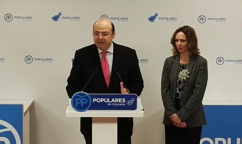 Sebastián Pérez será senador y concejal tras acordarlo con el PP