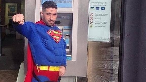 El 'Superman' español que detuvo a un ladrón en Inglaterra
