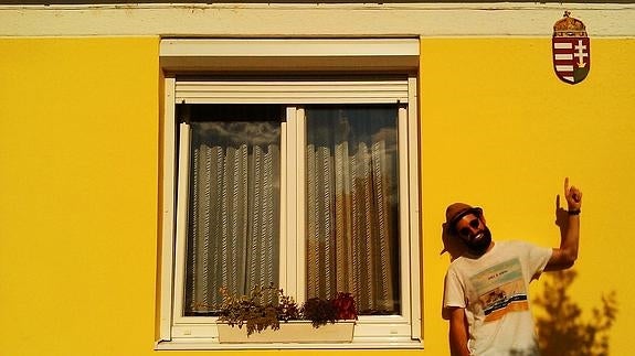 De Budapest a Granada con un disco bajo el brazo y mucho amor por la música