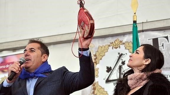 Sandoval se convierte en el "cataor" oficial en la Fiesta del Vino de Alhama