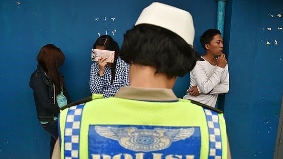 El controvertido plan de Indonesia para erradicar la prostitución