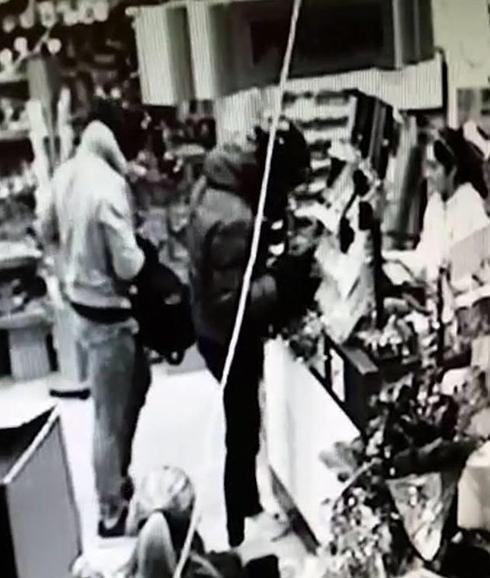 Cárcel para dos atracadores acusados de diez asaltos a casas y estancos