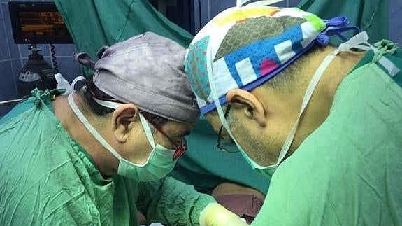 El SAS dona a Quesada Solidaria material y medicación para atender a cien pacientes en Santo Domingo