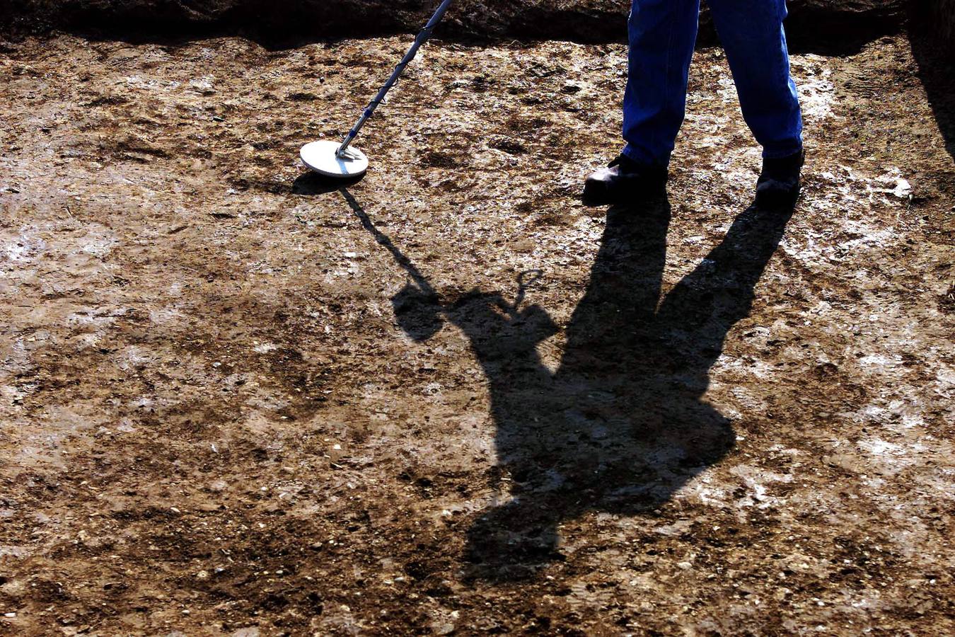 Piden tres años de cárcel a cuatro 'piteros' por expolio arqueológico