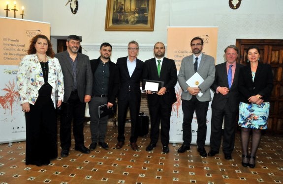 Un estudio que combate la mosca del olivo obtiene el III Premio Castillo de Canena
