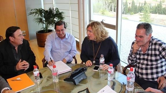 Almón se reúne con el presidente de la Diputación de Granada para tratar asuntos de interés para la ciudad