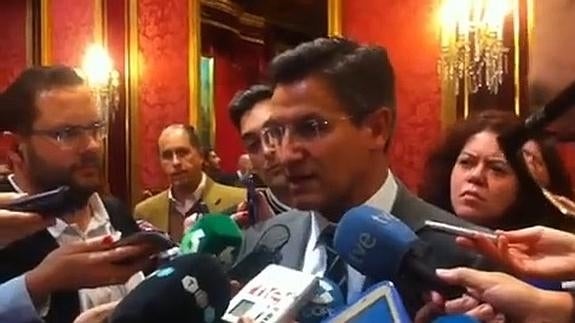 Ciudadanos insiste en pedir la dimisión del diputado de Deportes