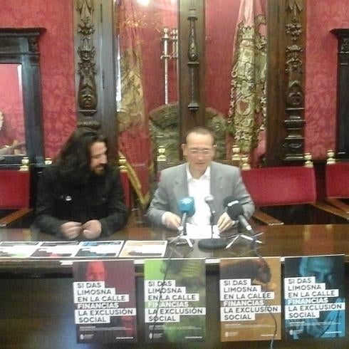 El Ayuntamiento de Granada emprende una campaña contra la mendicidad y la limosna