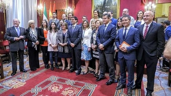 Toman posesión de sus cargos los tres nuevos ediles del PP