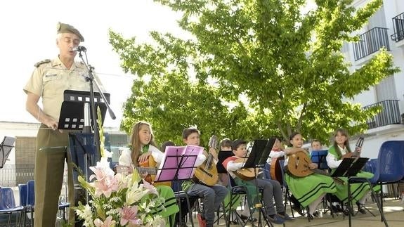 La Unidad de Música de la Academia General Militar ofrece un concierto en Pórtugos