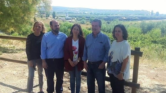 El PP señala el "riesgo" del cementerio de neumáticos en Jabalquinto